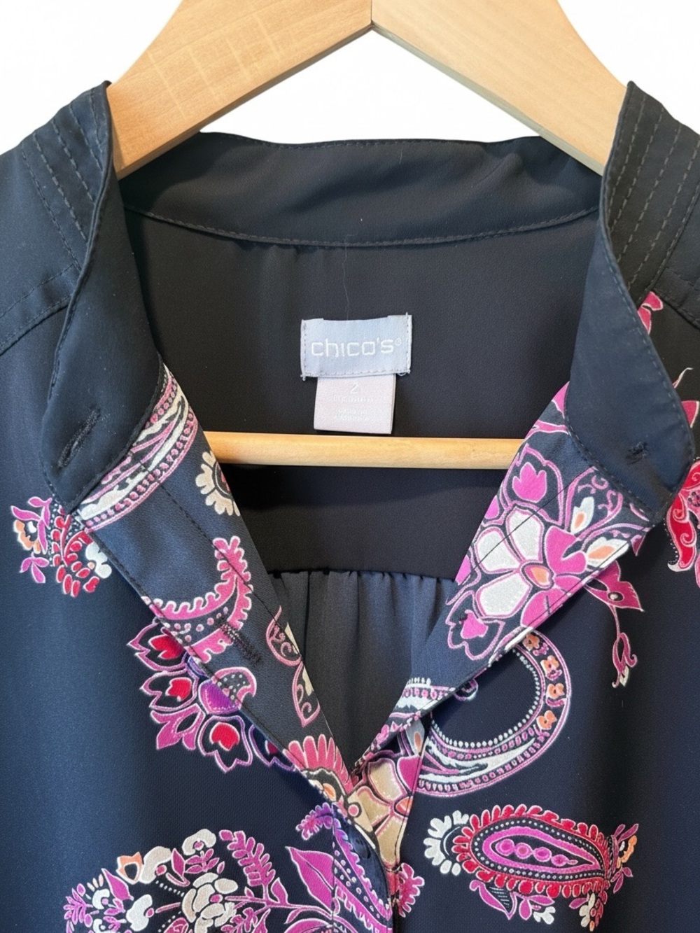 Chico’s Floral Notch Neck Tunic - Picture 6 of 10